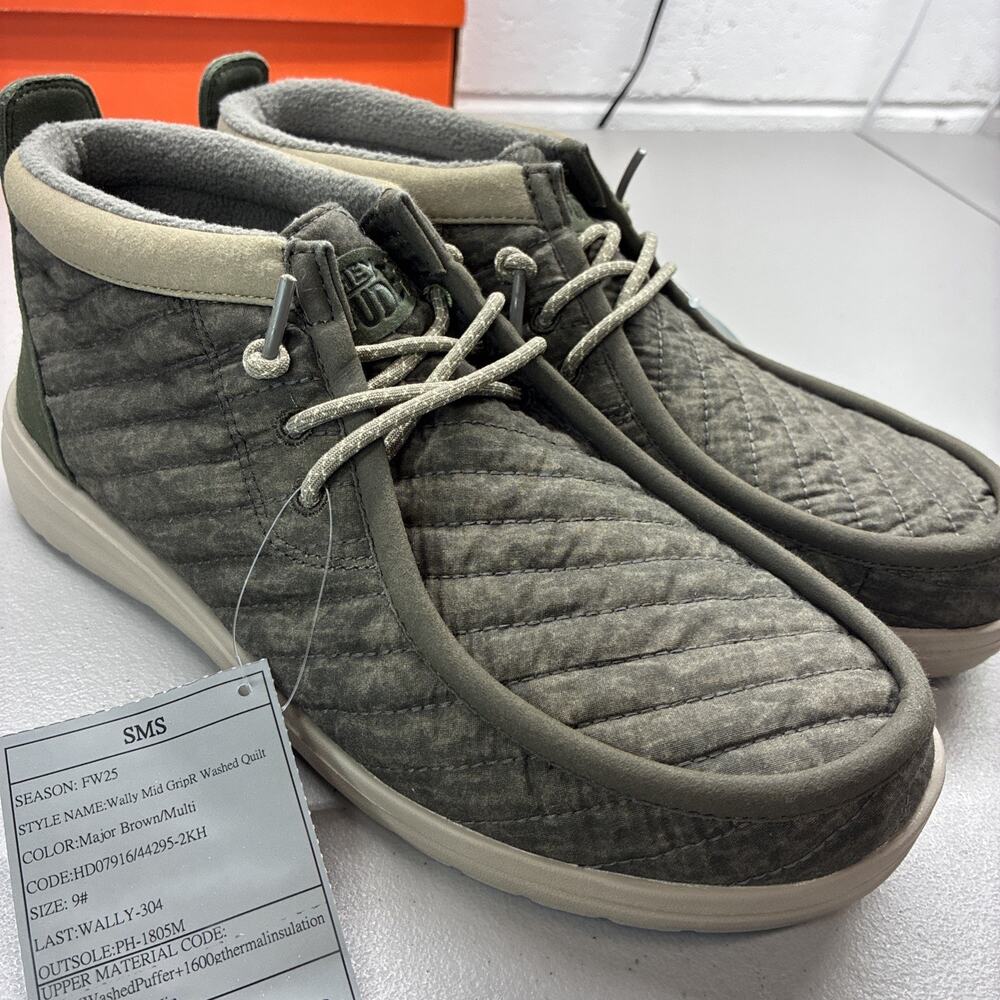 Hey Dude Mens Wally Mid Gripr Washed Quilt Chukka Shoes Size 9 NWT No Box
